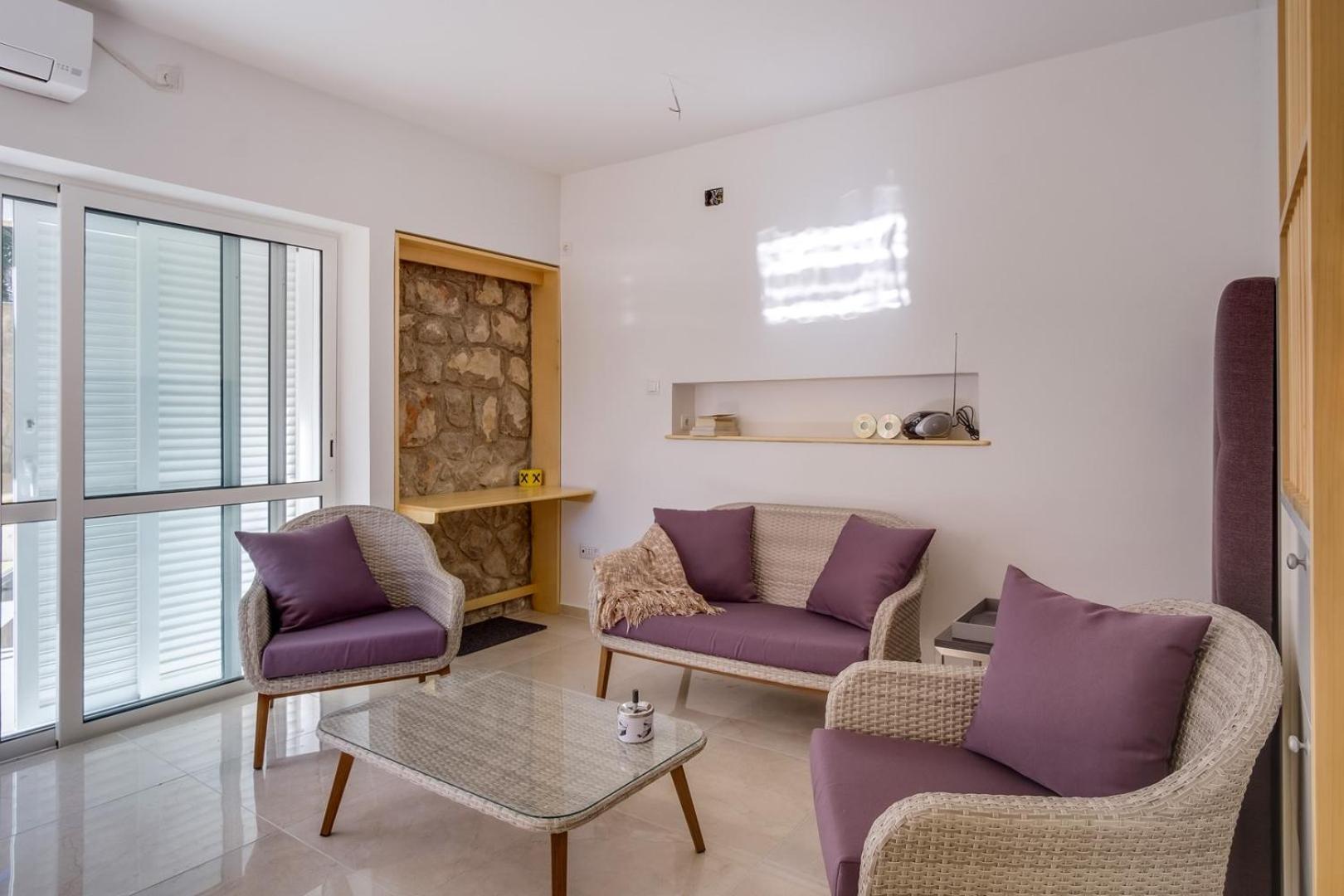 Elegant Apartment Iris Mali Losinj Exterior photo